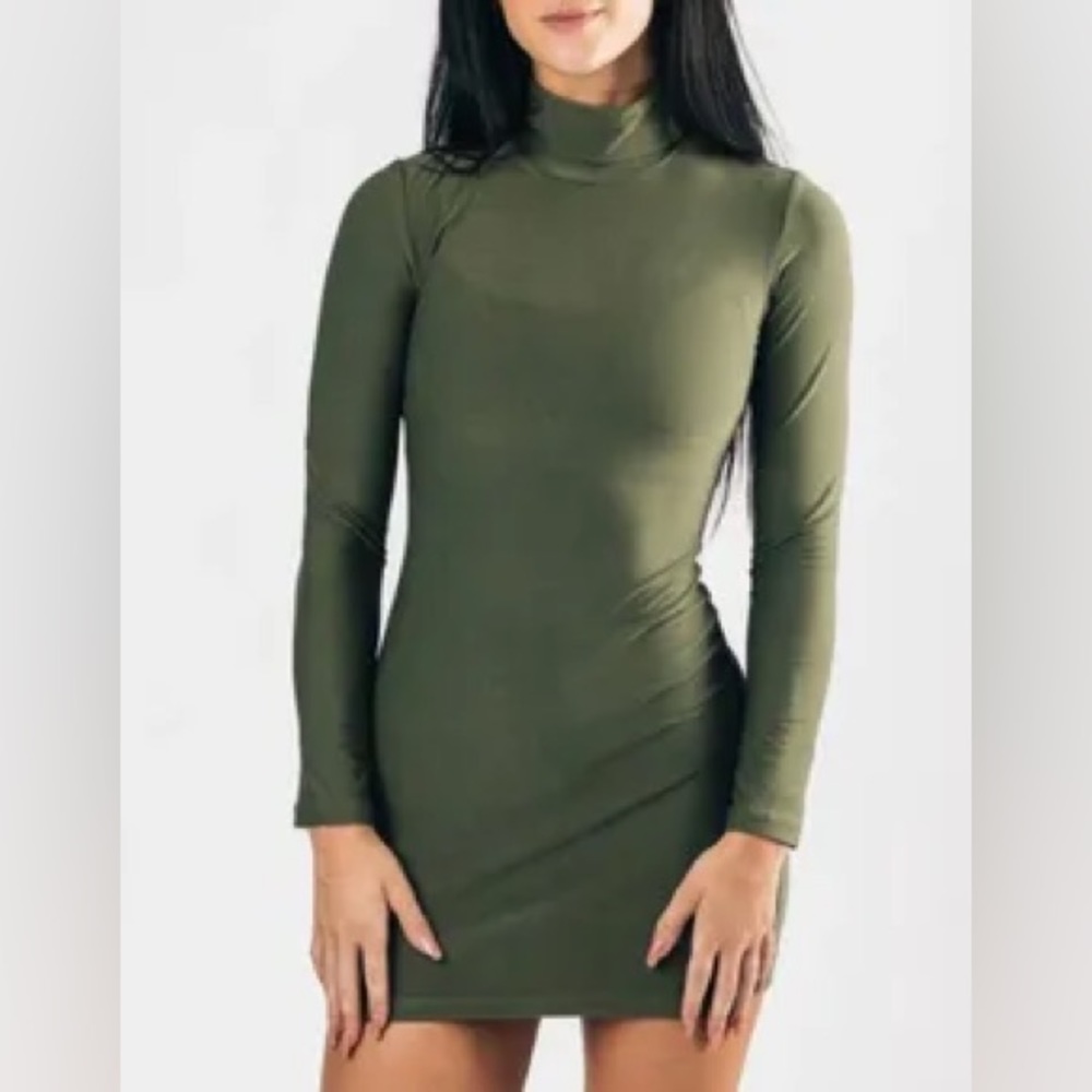 Alphalete Collective Allure Long Sleeve Bodycon Dress - Picture 1 of 4